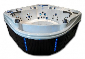 СПА бассейн Coast Spas Cascade III Phantom LS 79 (61 + 18) форсунок